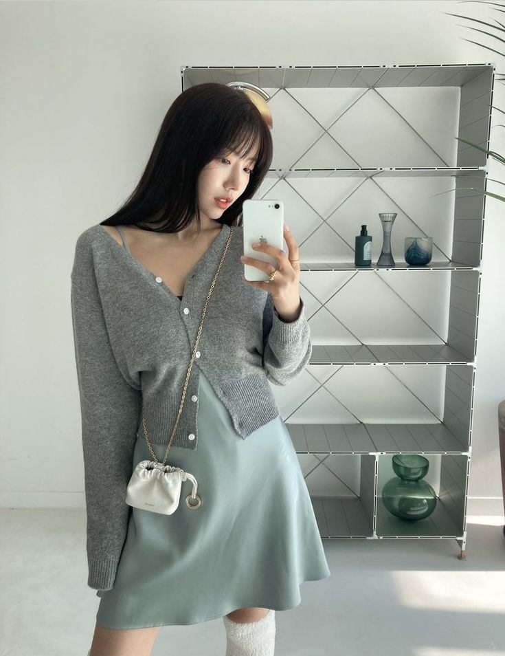 áo khoác mỏng mặc với váy