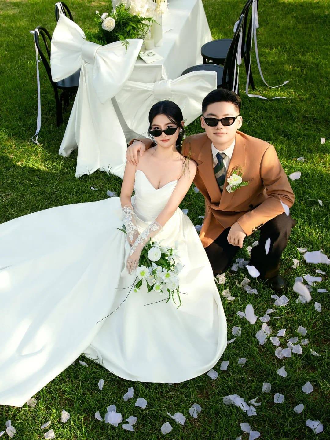 cách tạo dáng chụp ảnh cưới