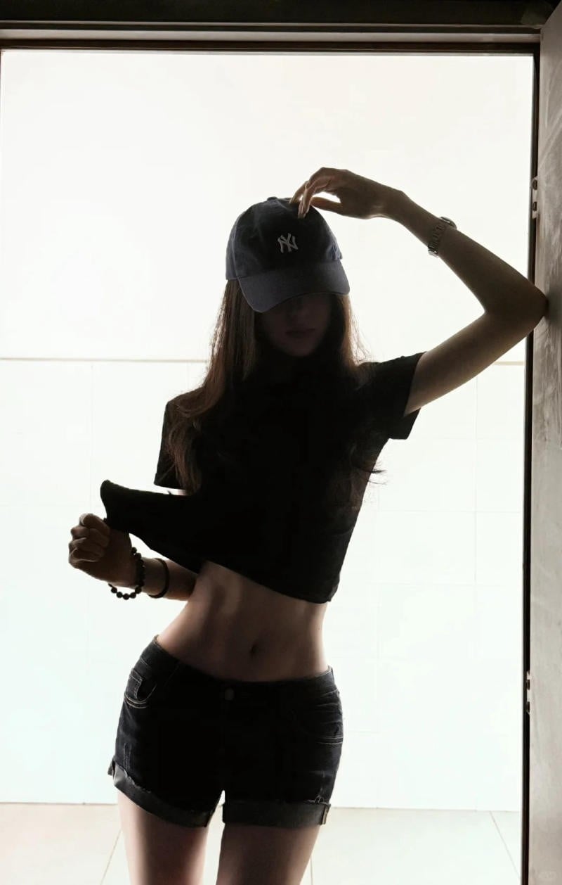 Tạo dáng ngược sáng (Silhouette) đầy nghệ thuật