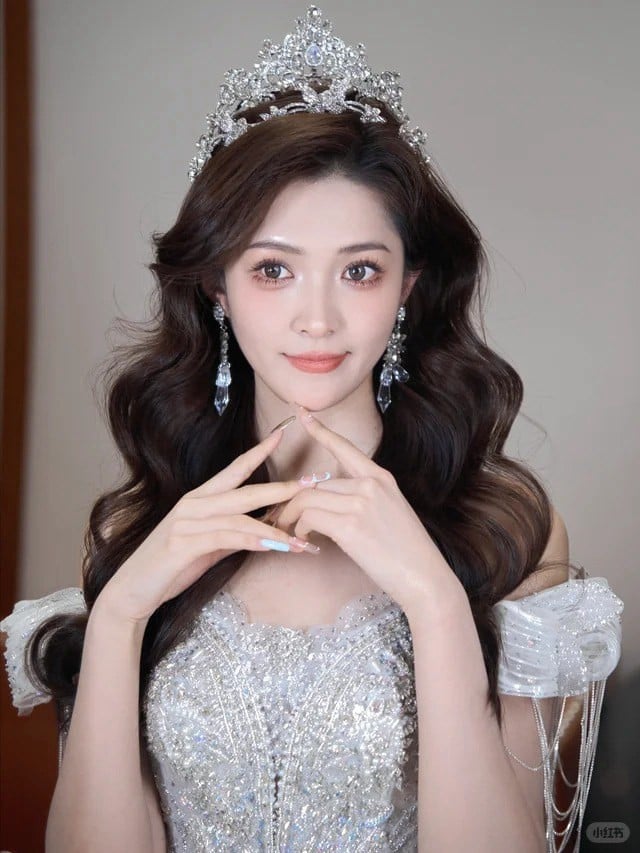 kiểu tóc cô dâu mặc áo dài