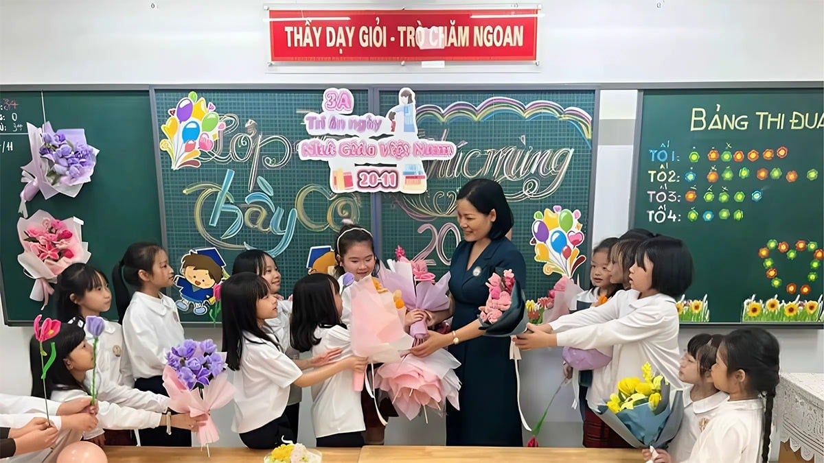 Tại sao trang trí bảng lớp 20/11 lại trở thành một hoạt động không thể thiếu?