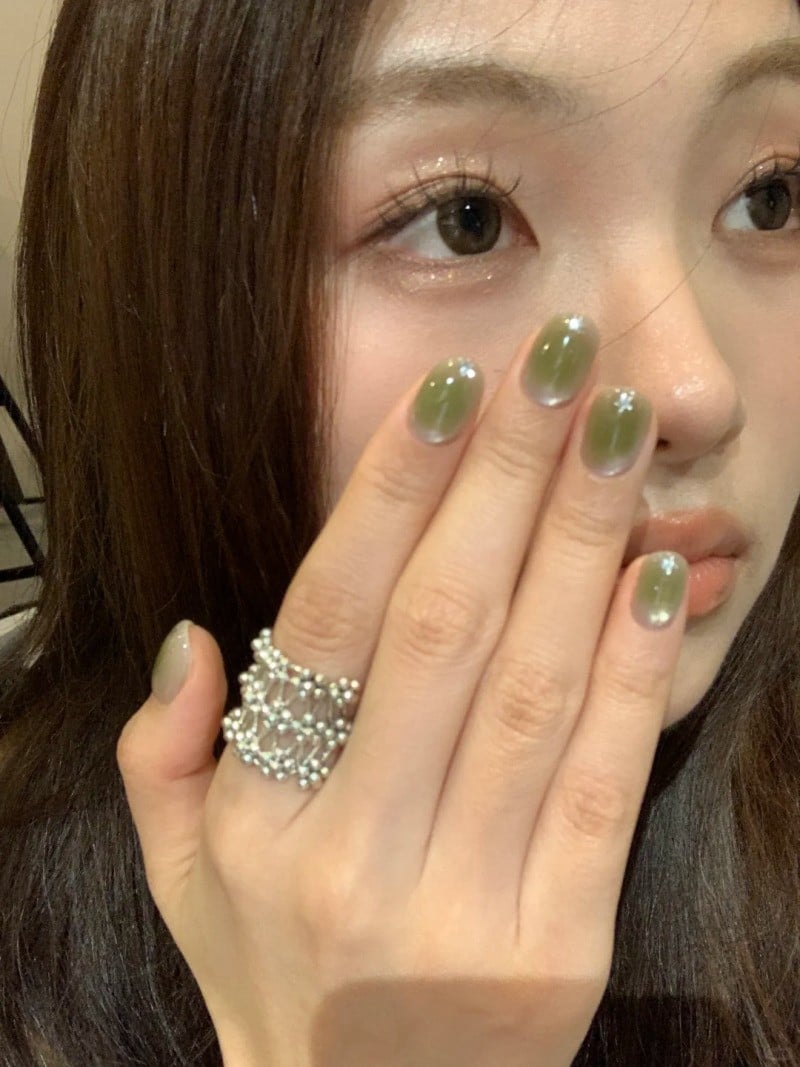 mệnh thủy sơn móng tay màu gì