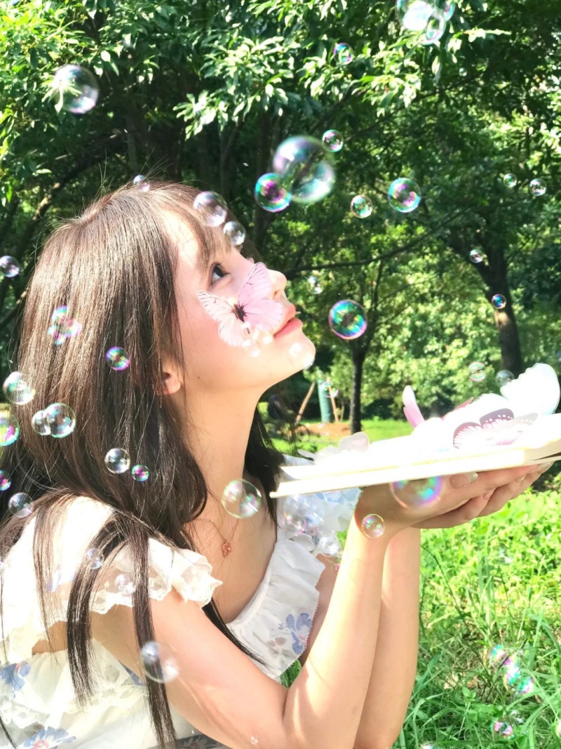 chụp ảnh với bong bóng xà phòng