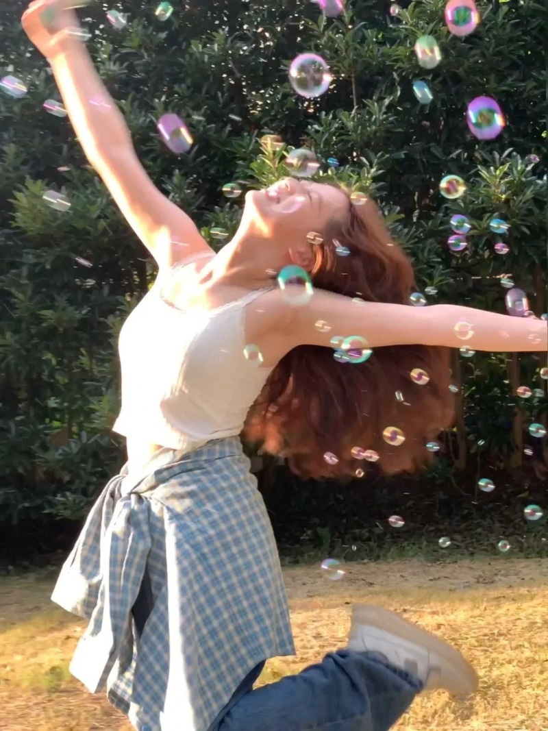 chụp ảnh với bong bóng xà phòng