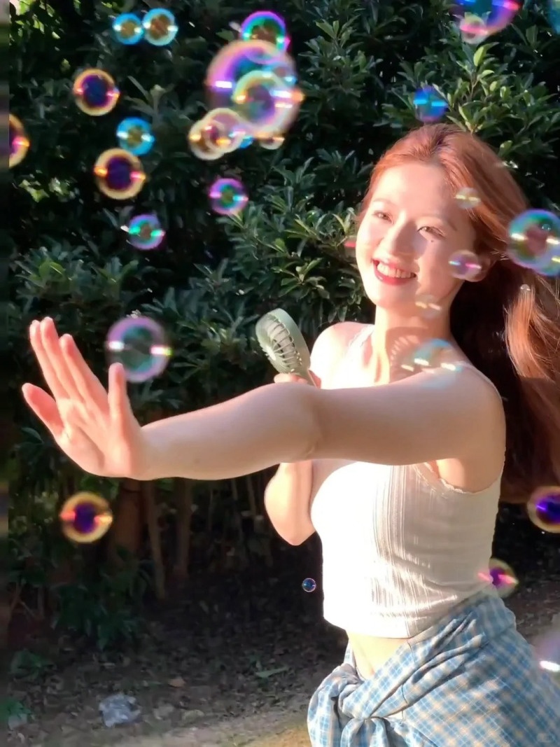 chụp ảnh với bong bóng xà phòng