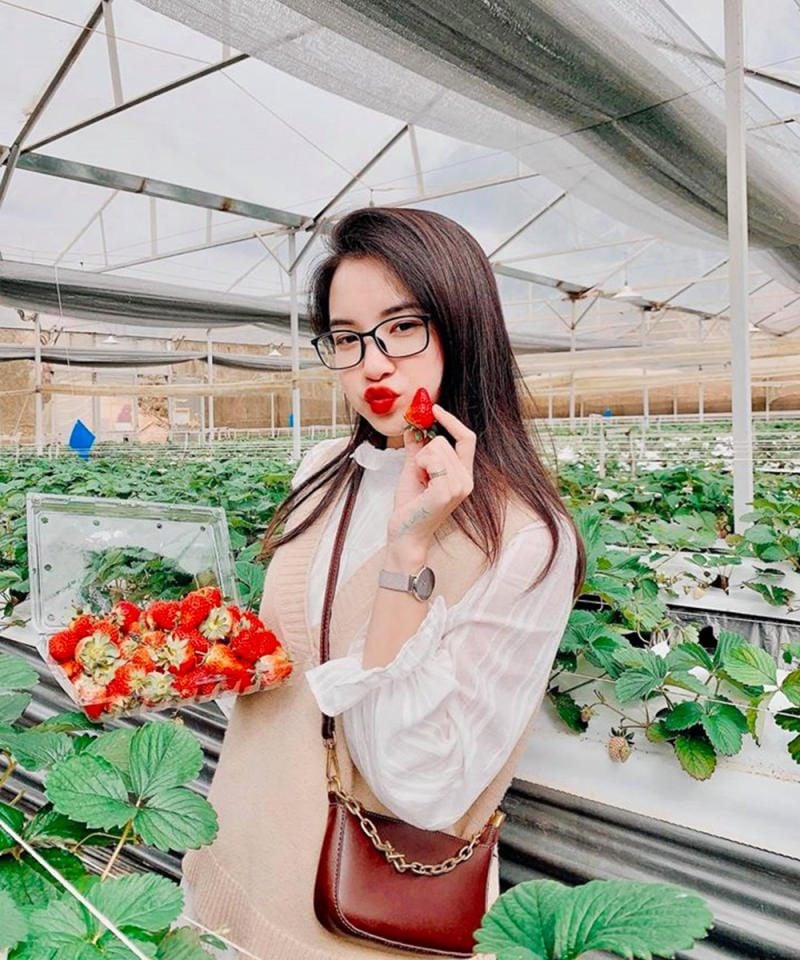 Áo gile len phối cùng sơ mi