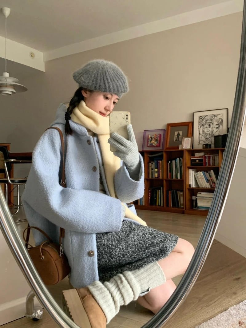 12. Màu xanh baby mix cùng Kem/Be (Cream/Beige)