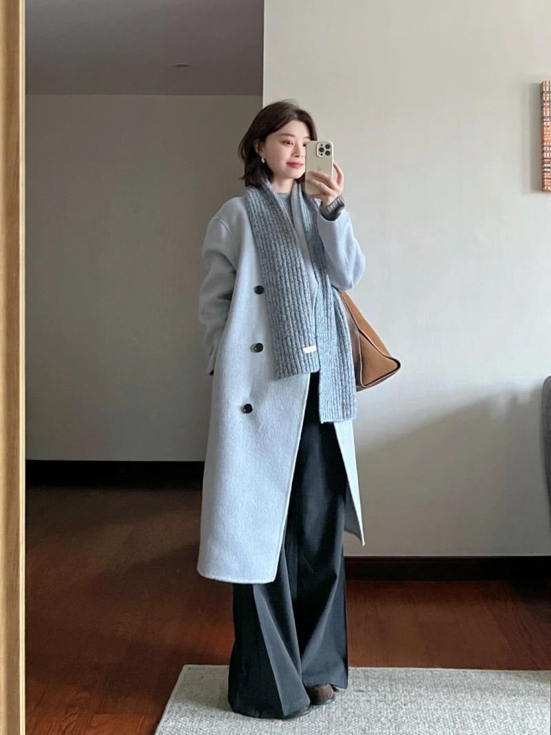 Áo khoác xanh baby