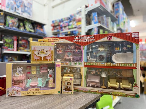 Một số bộ sưu tập nội thất và set phụ kiện cho búp bê 23win11
