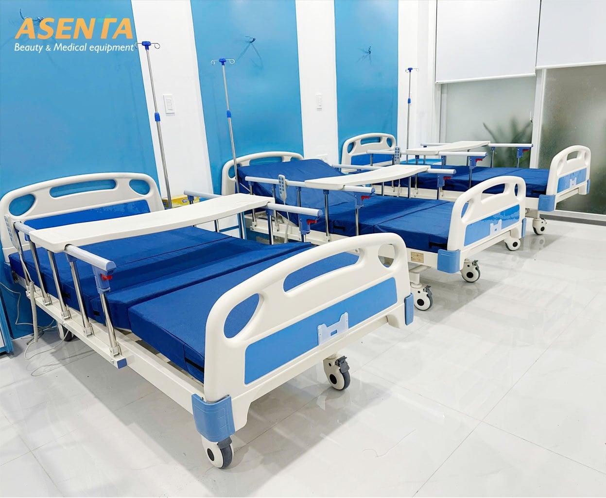 Giường bệnh nhân chỉnh điện cao cấp dùng điều chỉnh các chức năng bằng remote