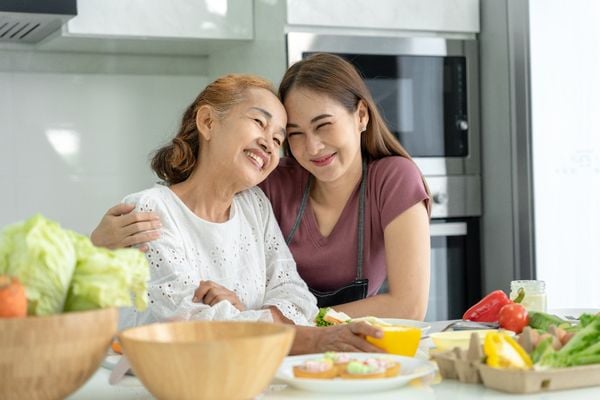 Gợi Ý 5 Món Quà Tặng Để Ngày Của Mẹ Thêm Đặc Biệt