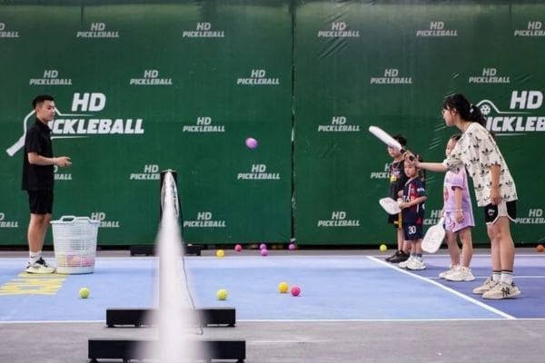mẹo giúp trẻ em chơi pickleball an toàn