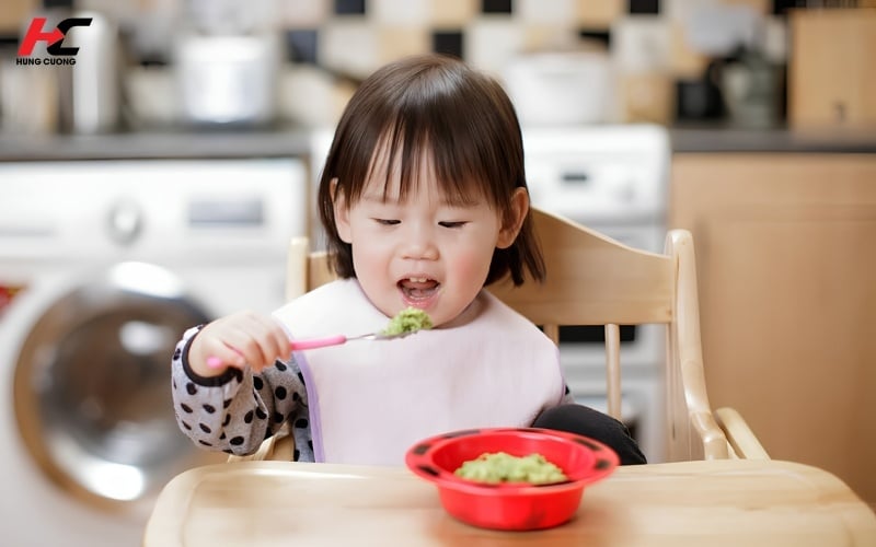 Xây dựng lịch ăn cố định giúp bé ăn ngon hơn