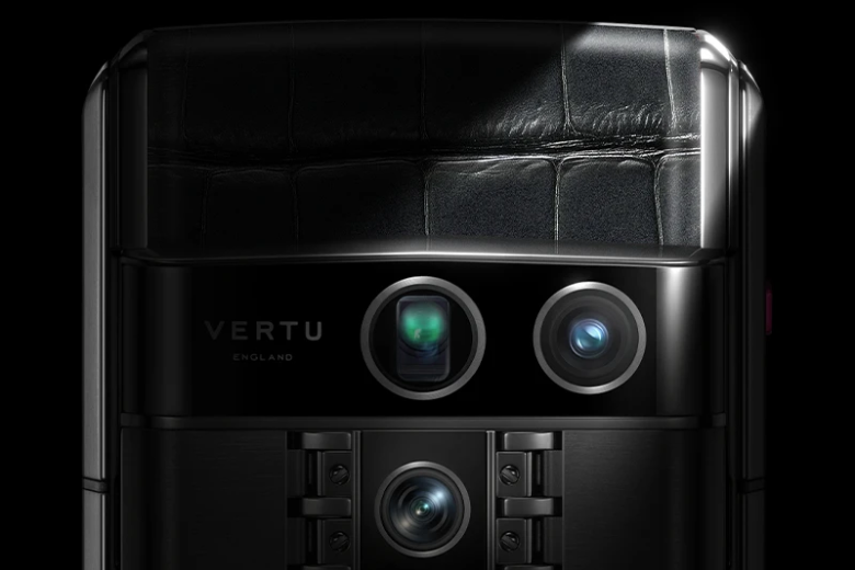 Vertu Agent Q Black Premium Set Single Gold Accent Iron Black Alli 1TB