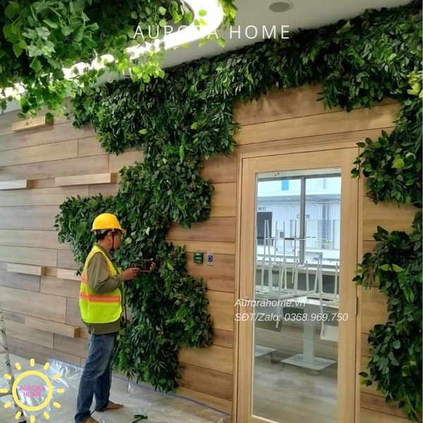 trang-tri-cay-nhan-tao-nha-may