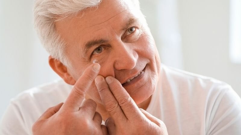 Kính áp tròng đa tiêu mang lại tính thẩm mỹ cao hơn gọng kính dày cộm