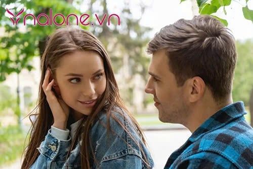 bật đèn xanh là gì trong mối quan hệ