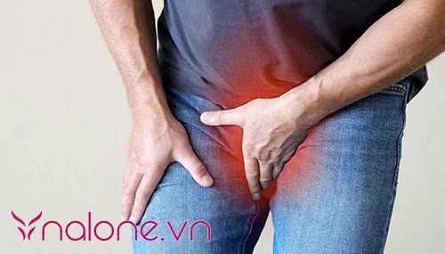 tinh hoàn xệ có bị vô sinh không và có triệu chứng gì