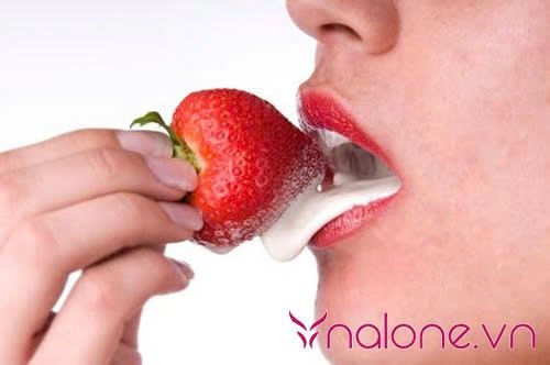 Nuốt tinh trùng có hết mụn không lưu ý khi nuốt