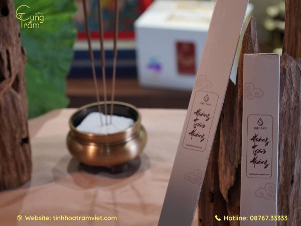 Mâm cúng Giao Thừa ngoài trời cần chuẩn bị như thế nào