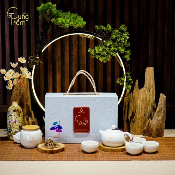 Bộ quà tặng Nhân