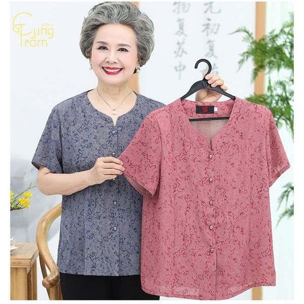 Bộ quần áo mới