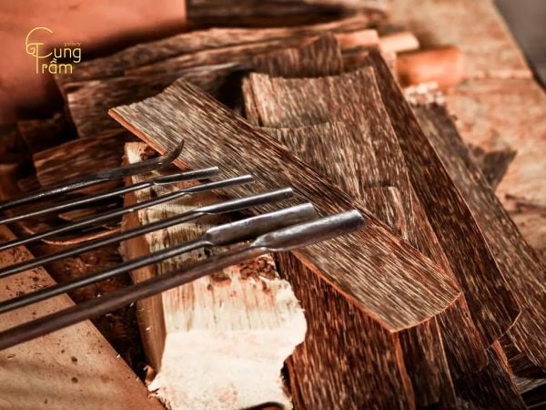 Giá trầm hương nhân tạo