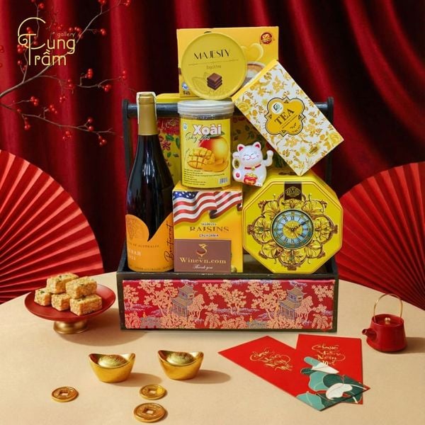Gợi ý thành phần giỏ quà Tết cho từng đối tượng