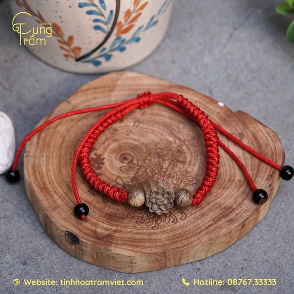 Những lưu ý quan trọng khi đeo và sử dụng vòng tay chỉ đỏ