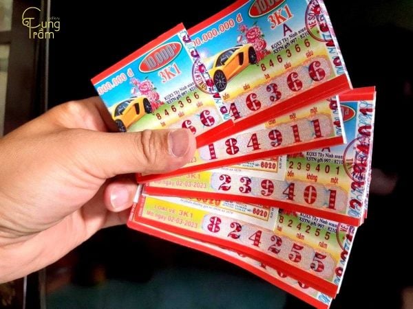 Ngủ mơ thấy con cái trúng số độc đắc