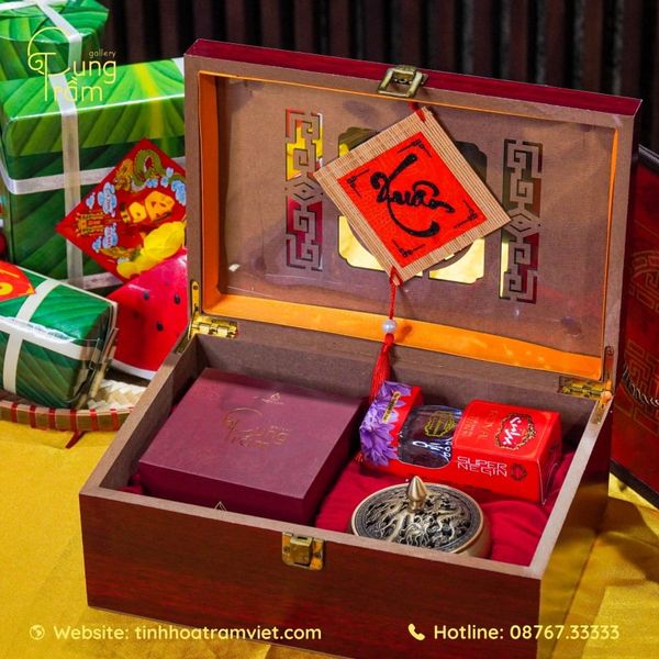 Set quà tặng Quý - Tinh hoa hội tụ