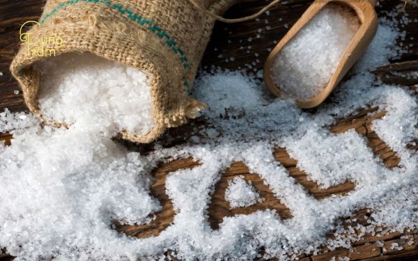 Xả xui bằng muối