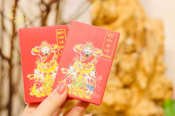 Xông nhà bằng bột tẩy uế