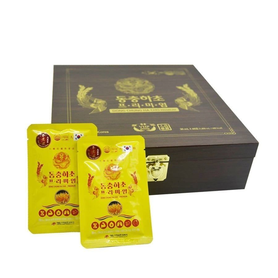 Nước Đông Trùng Hạ Thảo