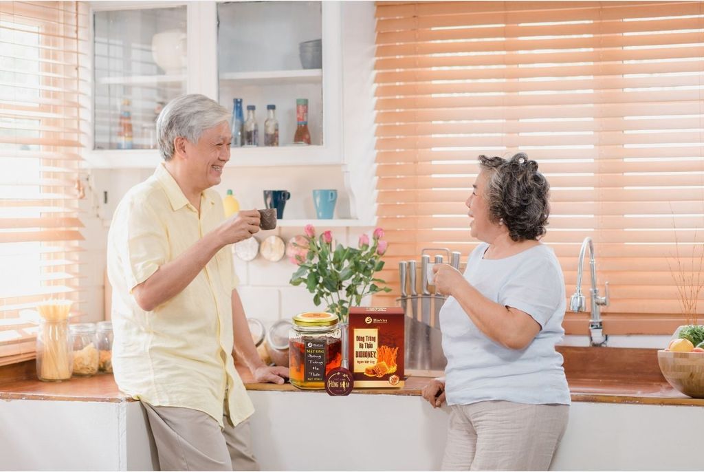 Đông Trùng Hạ Thảo mang đến nhiều lợi ích sức khỏe cho người cao tuổi