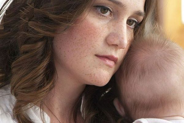 Lưu ý quan trọng khi chăm sóc da thâm nám sau sinh