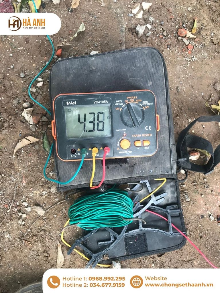 Đo điện trở đất bãi tiếp địa chống sét trực tiếp đạt 4.3 Ohm cho bệnh viện y học cổ truyền
