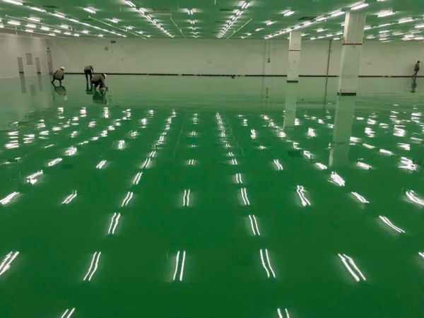 Sàn epoxy tự san phẳng độ bóng cao – APT