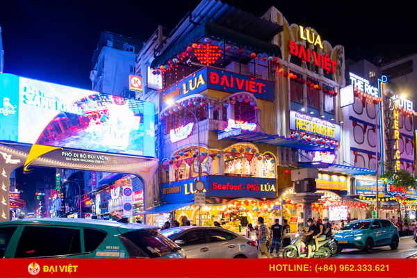 Dai Viet Restaurant - located in the city center - is just a 5-minute walk from Ben Thanh Market.