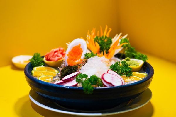 Nhà hàng có nhiều món hải sản vô cùng bắt mắt