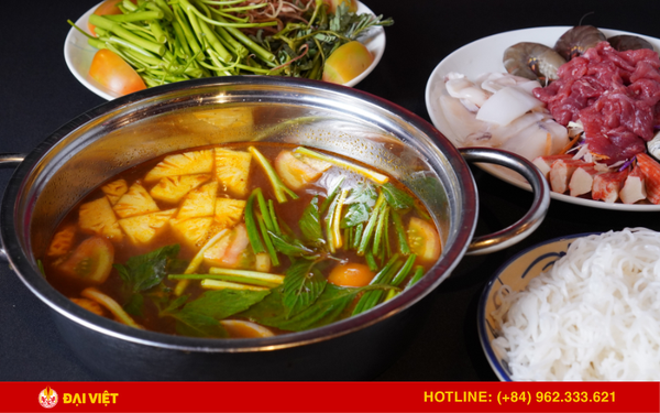 Lẩu hải sản chua ngọt
