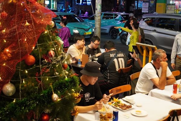 Giáng Sinh - Dịp để hòa mình vào không khí lễ hội rộn ràng, tạo nên những kỉ niệm đáng nhớ