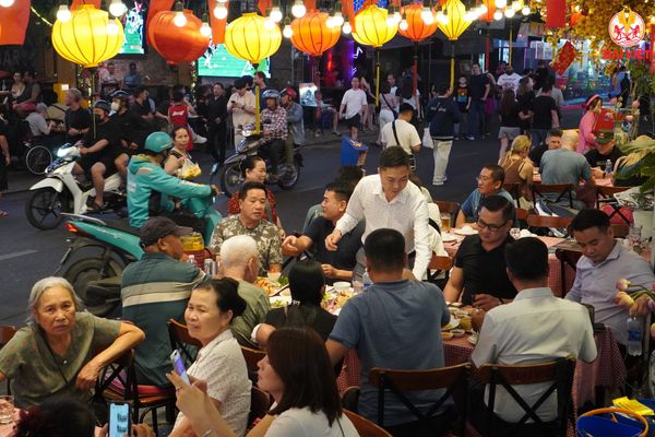 Ghé ngay nhà hàng Đại Việt - trải nghiệm hải sản tươi ngon ngay giữa lòng Sài Gòn