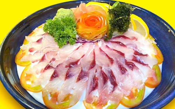 Hải sản tươi sống với menu đa dạng tại nhà hàng Đại Việt