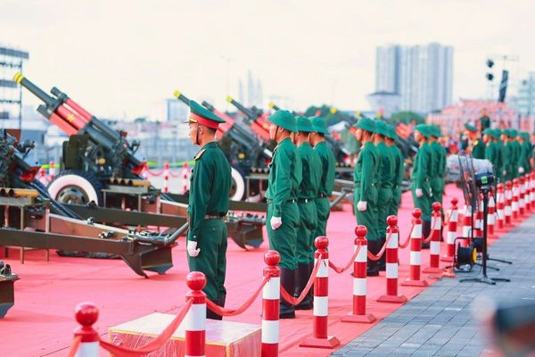 bến Bạch Đằng
