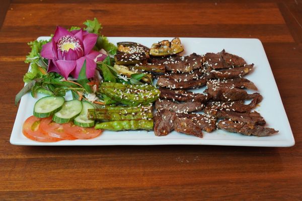 Bò tùng xẻo