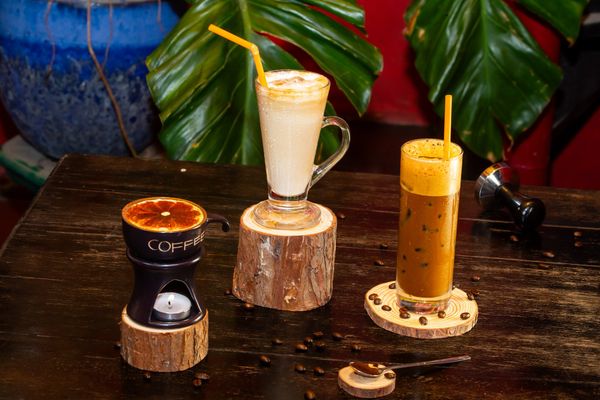 Cafe tại nhà hàng Đại Việt
