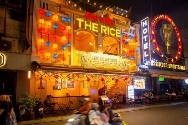 Cong Chua Banh Mi Restaurant - Bui Vien