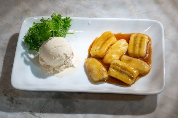 Diverse dessert menu