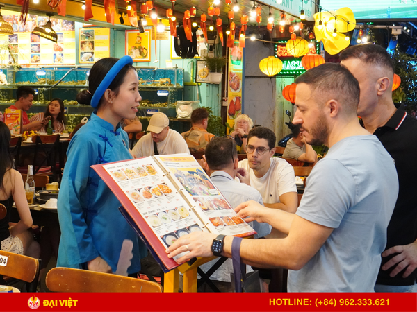 Menu được trình bày rõ ràng, cam kết ảnh sao món ăn như vậy